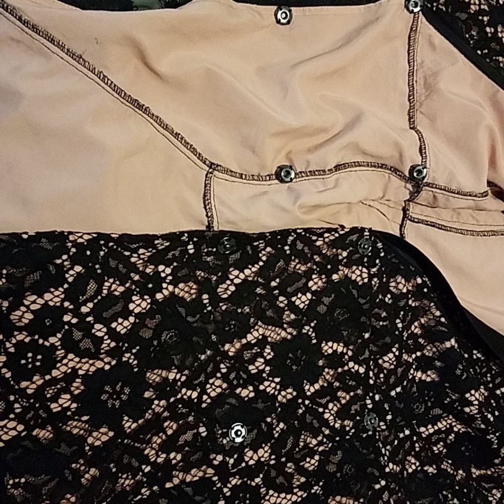 Dress - Picture 4 of 5